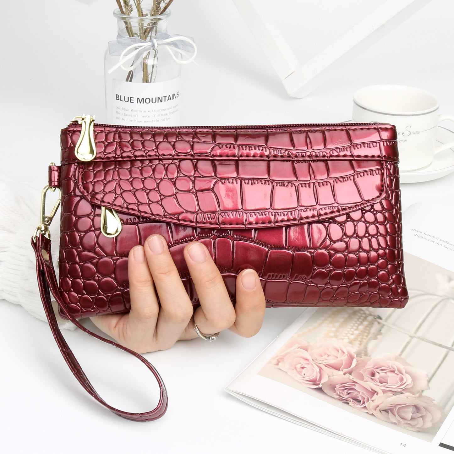 Casual Shiny Clutch Bag