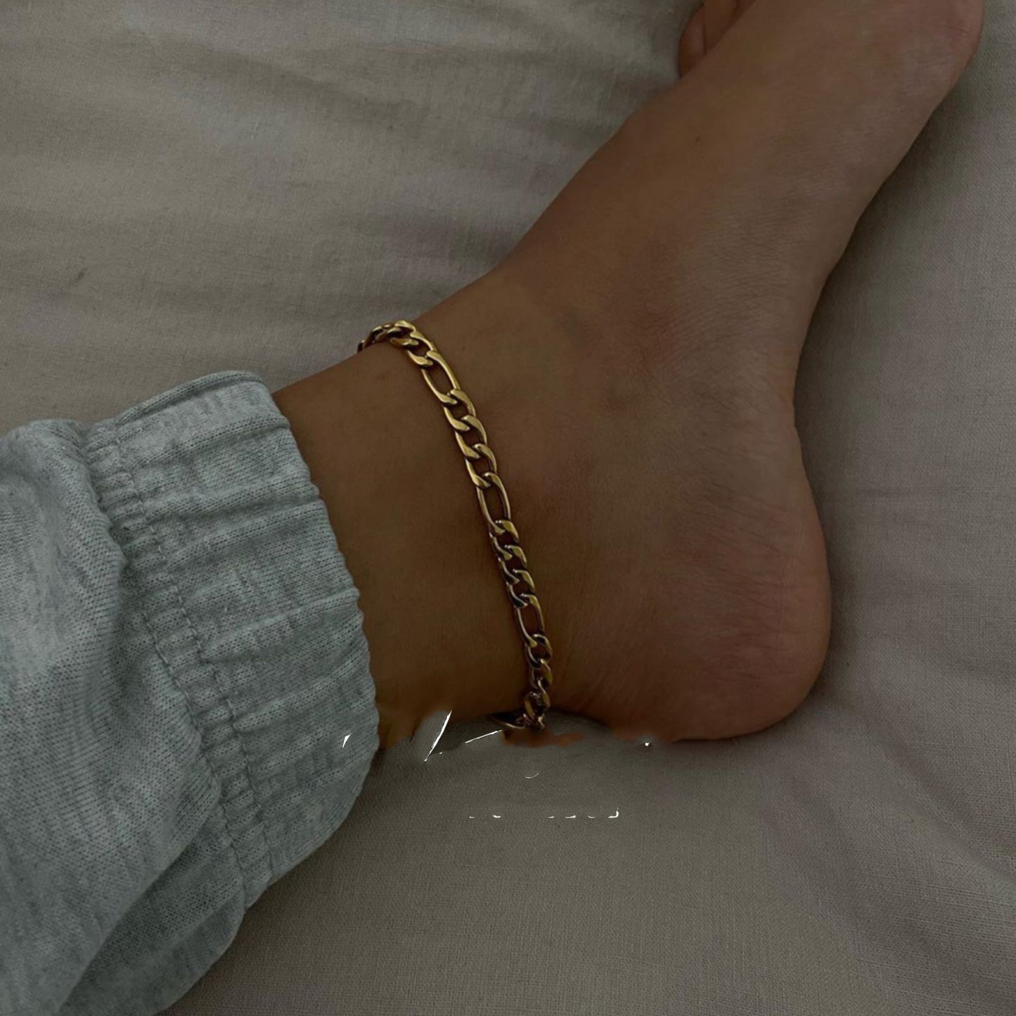 Metallic Concave Figaro Anklets