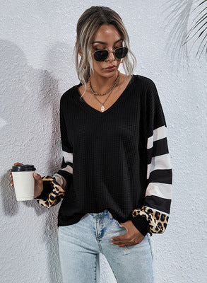 Striped stitching long-sleeved T-shirt