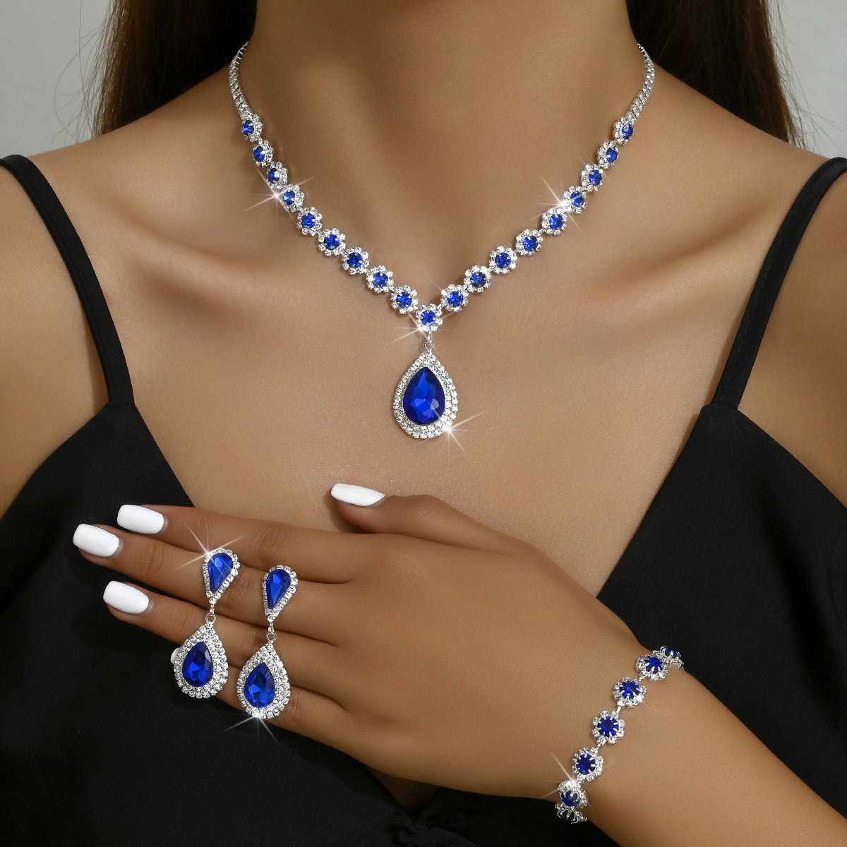 Necklace Three-piece Set