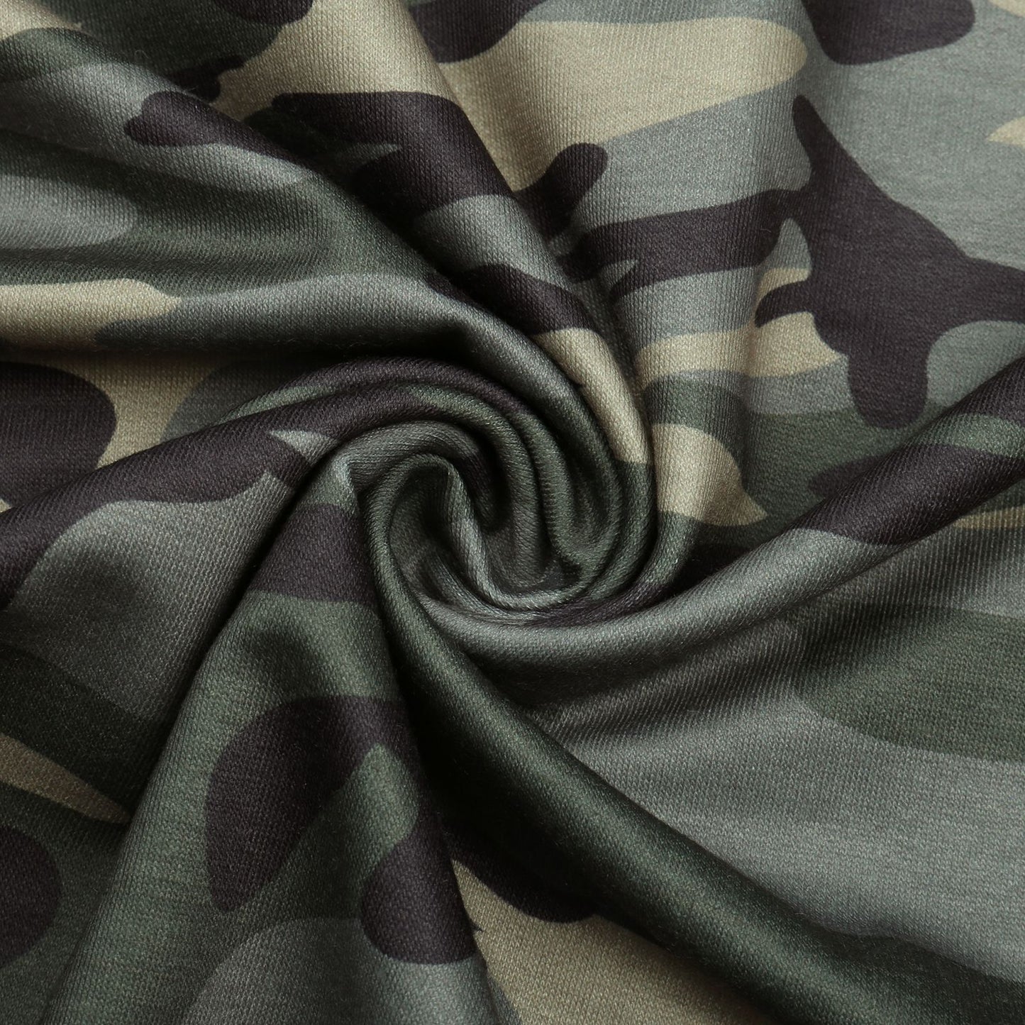 camouflage long-sleeved T-shirt