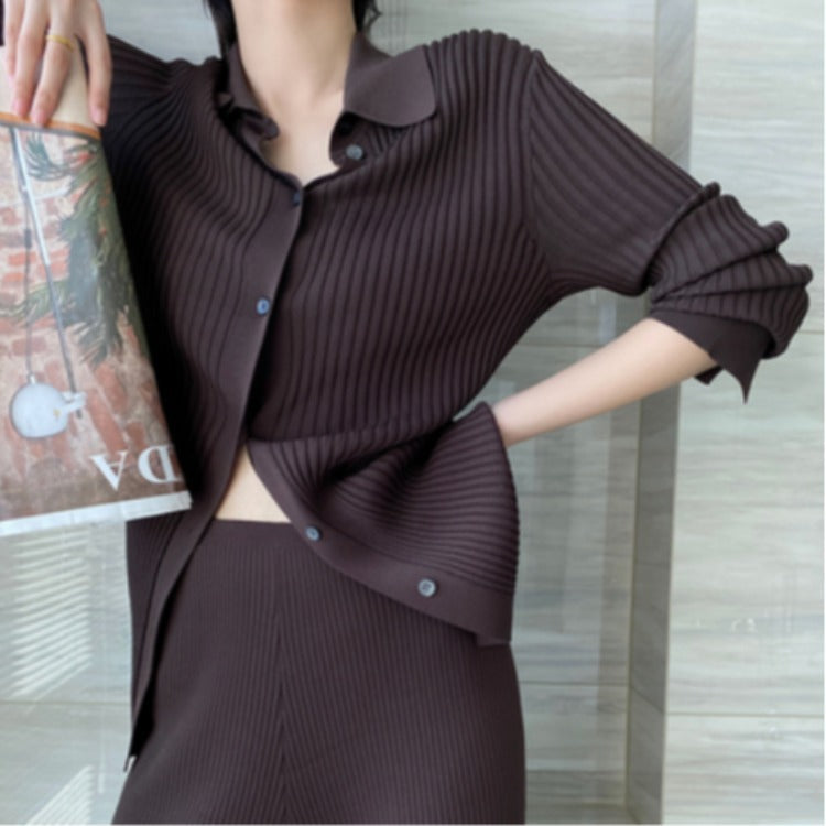 Long collar knitted top with pants